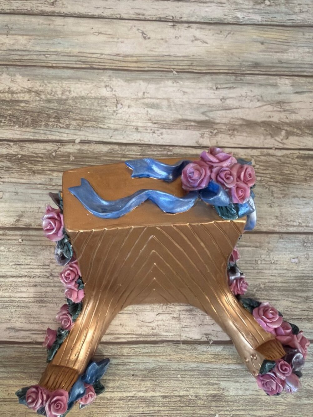 San Francisco Music Box Musical Carousel Plate with Stand in Box Nursery Decor - Picture 11 of 17